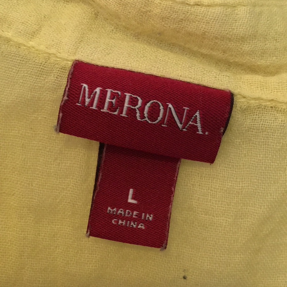 Blouse - Picture 2 of 2